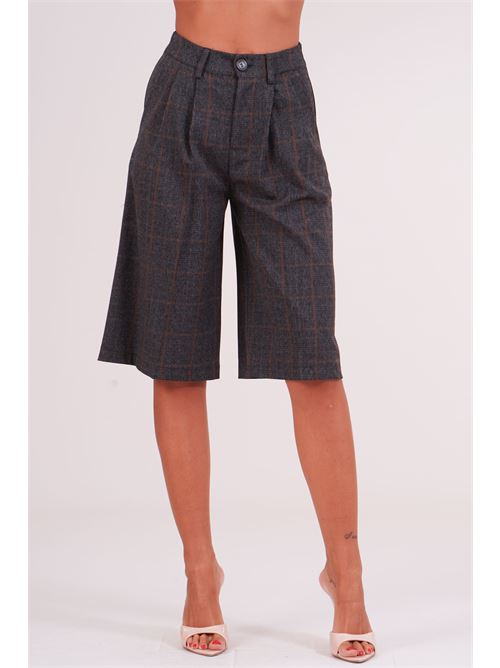 Bermuda Check Another Label | NANCY 63COLCHECK